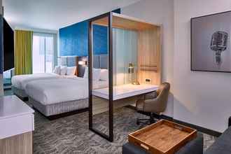 Phòng ngủ 4 Springhill Suites Nashville Downtown