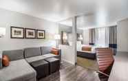 Common Space 4 Comfort Suites Columbia