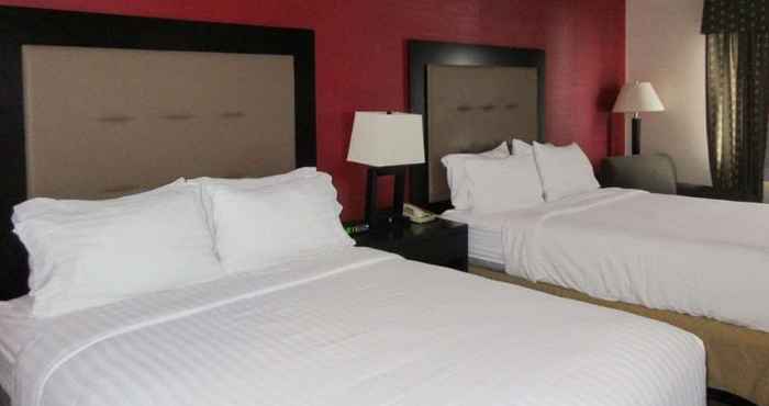 Kamar Tidur Rodeway Inn Kendallville