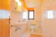 In-room Bathroom Apartments Bozena