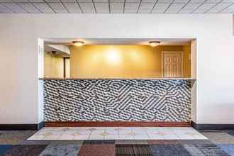 Lobby 4 Econo Lodge Dunkirk/Fredonia