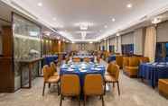 Restaurant 3 Ramada Encore by Wyndham Wuhan Caidian