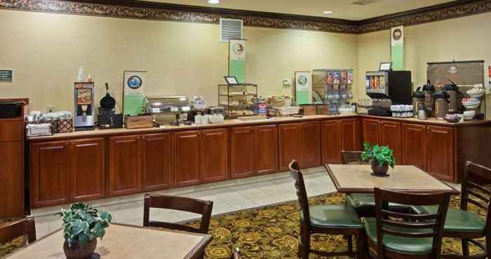 Restaurant Wingate by Wyndham Youngstown