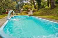 Swimming Pool Villa Vintage