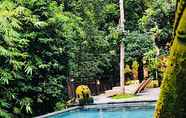 Swimming Pool 4 Omah Lembu Riverview Villas