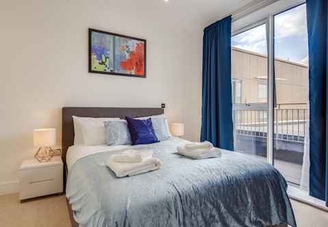 ห้องนอน Premium Hounslow Studio Apartments