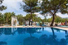 Kolam Renang Asteria Eros Didim