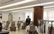 Restaurant 2 Ruve Jeddah Hotel