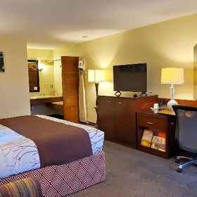 Olympic Inn and Suites1 , 飯店科特·柯本河滨公园