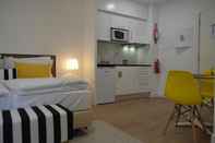 Kamar Tidur Studios Funchal by Petit Hotels