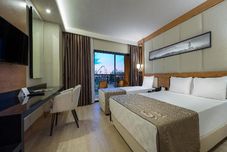 寝室 Aydinbey Queen's Palace&Spa