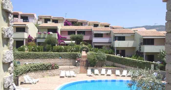 Swimming Pool Residenza Borgo Marino - Sa Ventana