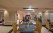Restoran 3 Lahoya Hotel Suites
