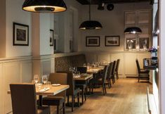 Lain-lain 3 Warsaw River View