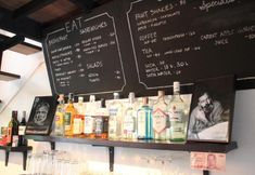 バー、カフェ、およびラウンジ 4 Kama Bangkok Boutique Bed & Breakfast