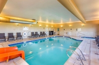 Swimming Pool Comfort Inn Suites Logan