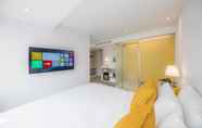 Kamar Tidur 6 Yello Rooms