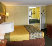 Phòng ngủ 4 Americas Best Value Inn Conyers