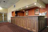 Lobi Americas Best Value Inn and Suites Greenville