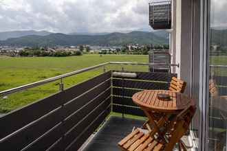 Bedroom 4 Brasov Holiday Apartments - NATURE