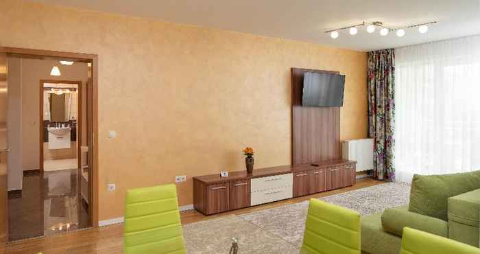 Phòng ngủ Brasov Holiday Apartments - PANORAMIC 11