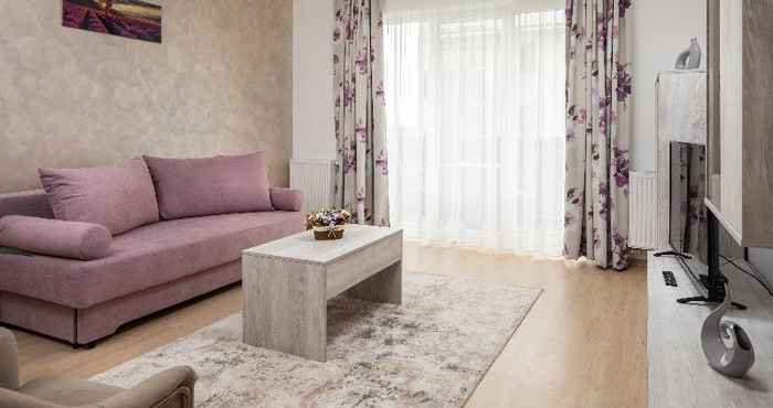 Common Space Brasov Holiday Apartments-PURPLE