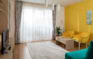 Bedroom 7 Brasov Holiday Apartments - COLORS
