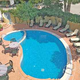 Bade Hotel 1, Hotel Kemer