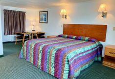 卧室 6 Americas Best Value Inn & Suites-Hyannis/Cape Cod