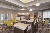 Bar, Kafe, dan Lounge La Quinta Inn Suites By Wyndham Orem University