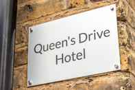 Exterior Queen’s Drive Aparthotel