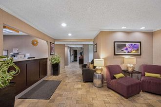 ロビー 4 La Quinta Inn & Suites By Wyndham N Little Rock-Mc