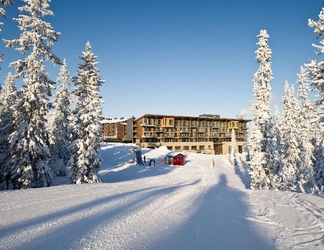 Lobi 2 Radisson Blu Mountain Resort & Residences Trysil