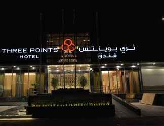 Exterior 2 Three Points Al Salama Hotel