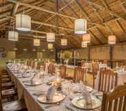Nhà hàng 4 Chisomo Safari Lodge