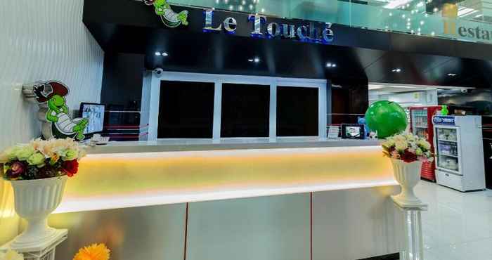 Lobi Le Touché Hotel Pratunam