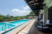 Swimming Pool Rumah Highlands Hotel