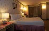 Bedroom 2 Florida Hotel