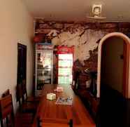 Restoran 3 Niny Backpackers