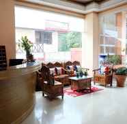 Lobi 3 Hotel Henrico - Legarda