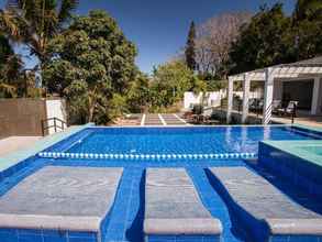 Swimming Pool 4 T House