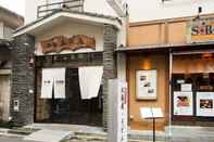 ภายนอกอาคาร Ryokan Asakusa Mikawaya Honten