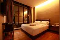 Bedroom Starz Hotel