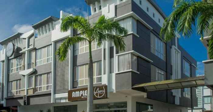 อื่นๆ Ample Hotel