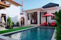 Swimming Pool Pondok Denayu Homestay