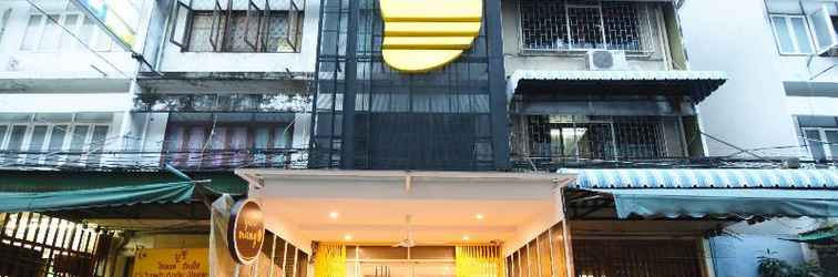 Bangunan Yellow Mango Hostel