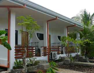 Exterior 2 Moalboal T Breeze Coastal Resort