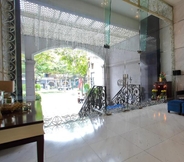 Sảnh chờ 6 Iris Hotel Saigon