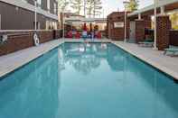 Swimming Pool Home2 Suites by Hilton North Charleston University