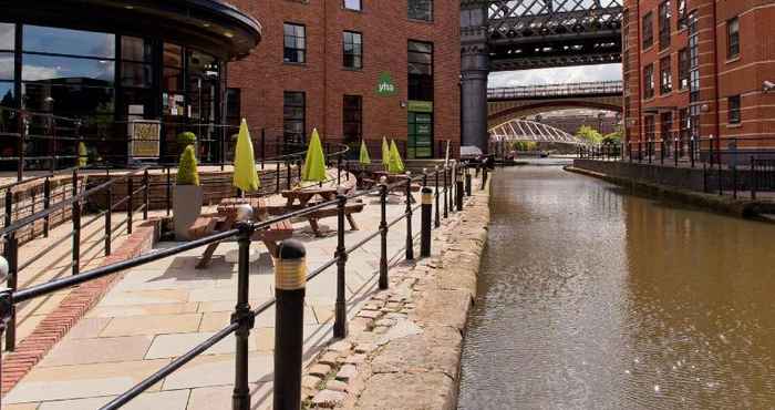 Exterior Yha Manchester Hostel